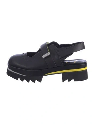Pre-owned Iri Leather Slingback Sandals In Black