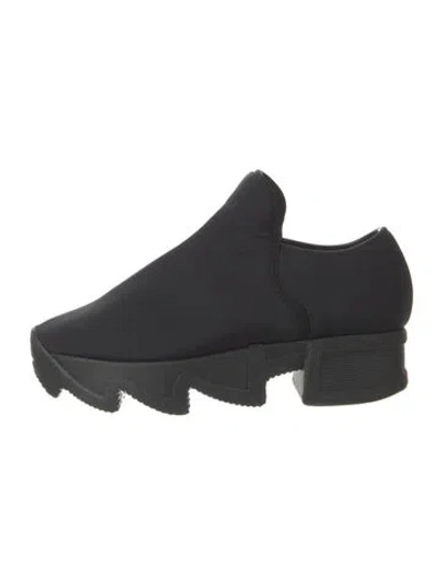 Pre-owned Iri Neoprene Sneakers In Black