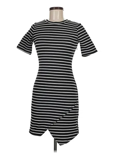 Pre-owned Iris Casual Dress In Black