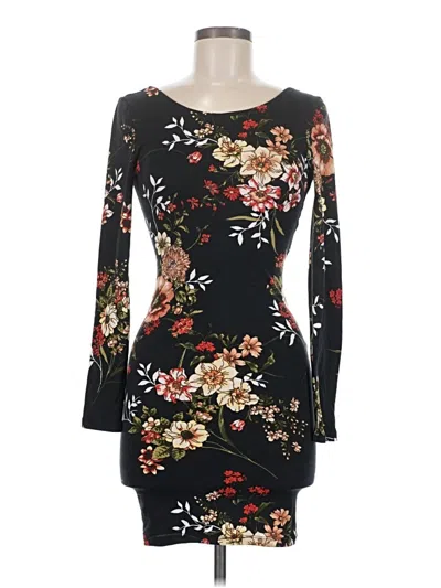 Pre-owned Iris Casual Dress In Black