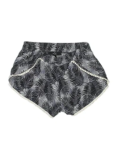 Pre-owned Iris Shorts In Black