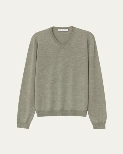 Iris Von Arnim Men's Wool, Silk And Linen Knit V-neck Sweater In Gray
