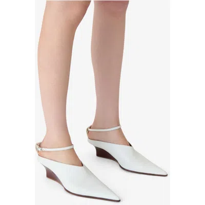 Iro Fauve Mule In White