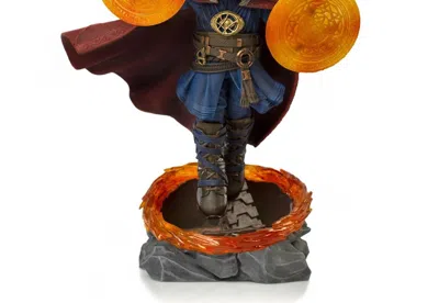 Iron Studios Minico Doctor Strange - Avengers Endgame In Red