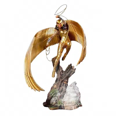 Iron Studios Wonder Woman Deluxe Art Scale 1/10 - Ww84 In Gold