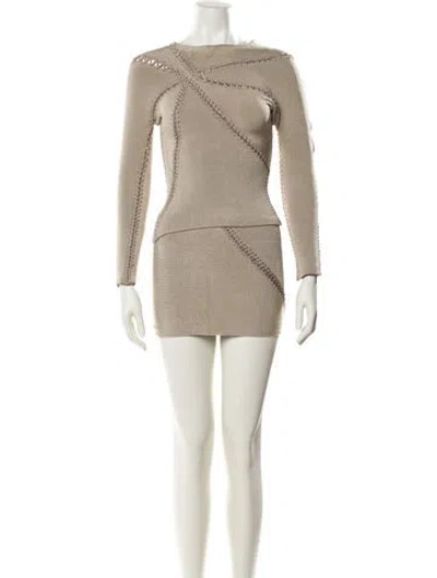 Pre-owned Isa Boulder Cutout Accent Skirt Set In Neutral
