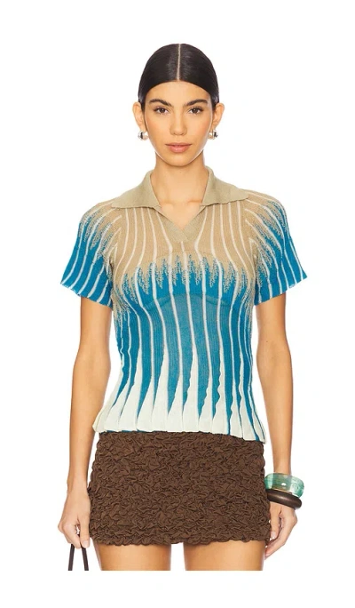 Isa Boulder Gradflare Polo Top In Sky White Sand