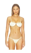 Isa Boulder Reef Bikini Top In White