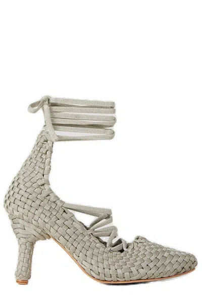 Isa Boulder Leather Pumps In Silver