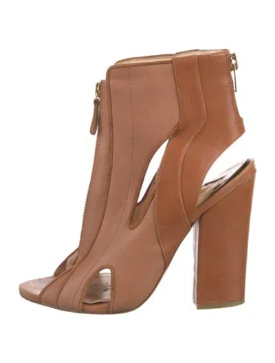 Pre-owned Isa Tapia Leather Boots In Brown