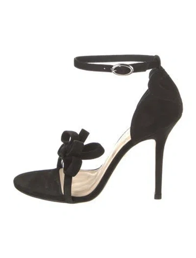 Pre-owned Isa Tapia Suede Bow Accents Sandals In Black