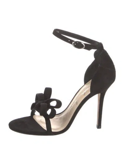Pre-owned Isa Tapia Suede Bow Accents Sandals In Black