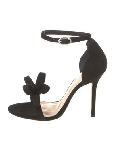 Pre-owned Isa Tapia Suede Bow Accents Sandals In Black