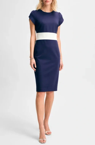 Isaac Mizrahi New York Ponte Tulip Sleeve Sheath Dress In Navy/white