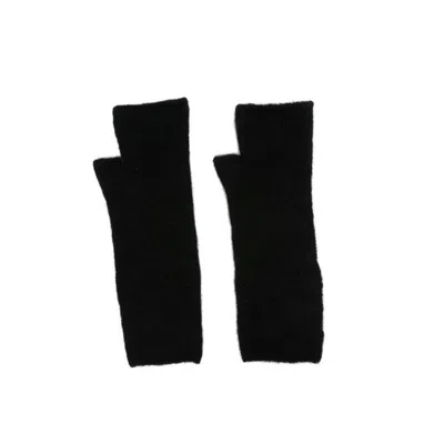 Isabel Benenato Gloves