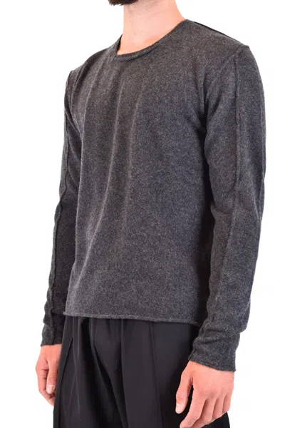 Isabel Benenato Grey In Gray