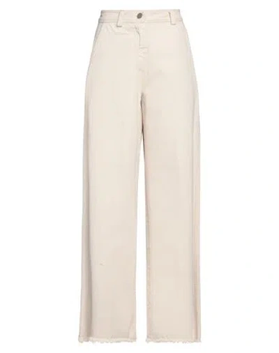 Isabel Benenato Woman Jeans Ivory Size 10 Cotton In Neutral