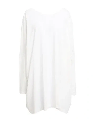 Isabel Benenato Woman T-shirt White Size 6 Cotton