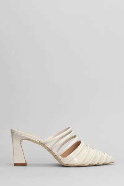 Isabel Ferranti Slipper-mule