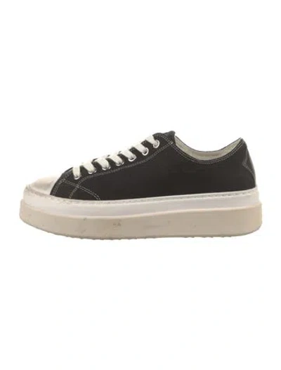 Pre-owned Isabel Marant Canvas Sneakers In Black/white