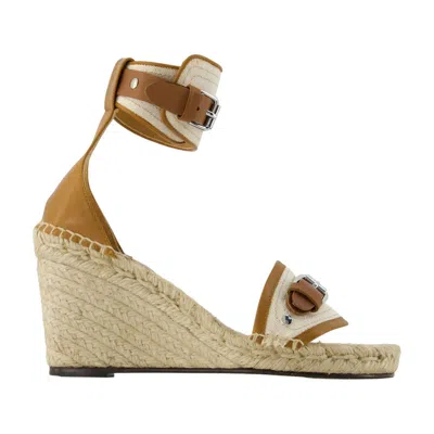 Isabel Marant Oliha Wedge Sandal In Beige
