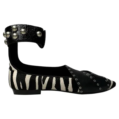 Isabel Marant Zebra Print Linzy Eyelet Pointed Toe Flats In Animal Print Calfskin In Black