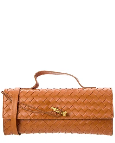 ISABELLA ROSETTI ISABELLA ROSETTI FAYE HAND-WOVEN LEATHER CLUTCH