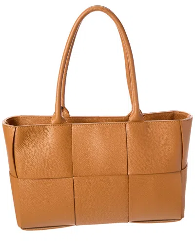 Isabella Rosetti Suki Leather Woven Shoulder Bag In Brown