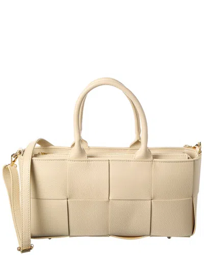 Isabella Rossetti Samantha Hand-woven Leather Shoulder Bag In Sand