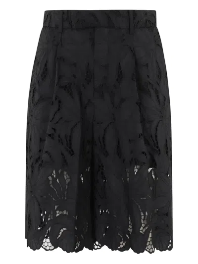 ISABELLE BLANCHE LACE-DETAILING SHORTS