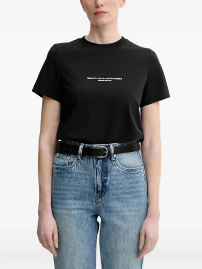 Isabelle Blanche Slogan-print Crew-neck T-shirt In Black