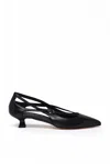 Isabelle  Paris Black Leather Pumps In Black