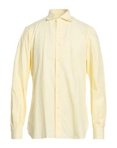 Isaia Man Shirt Pastel Yellow Size 17 ½ Cotton