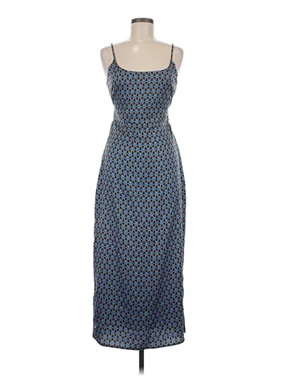 Pre-owned Isalis Casual Dress In Blue