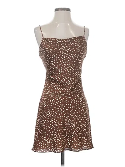 Pre-owned Isalis Casual Dress In Brown