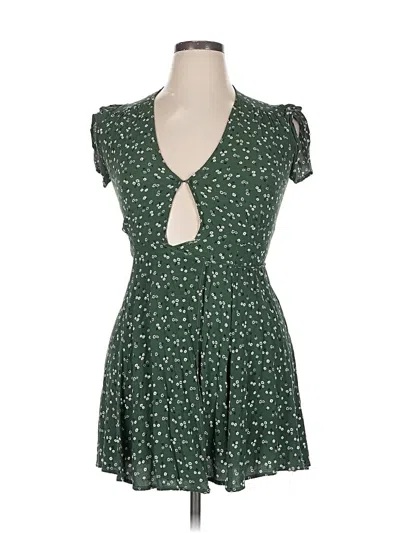 Pre-owned Isalis Casual Dress In Green