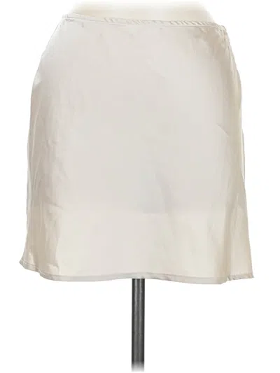 Pre-owned Isalis Casual Skirt In White