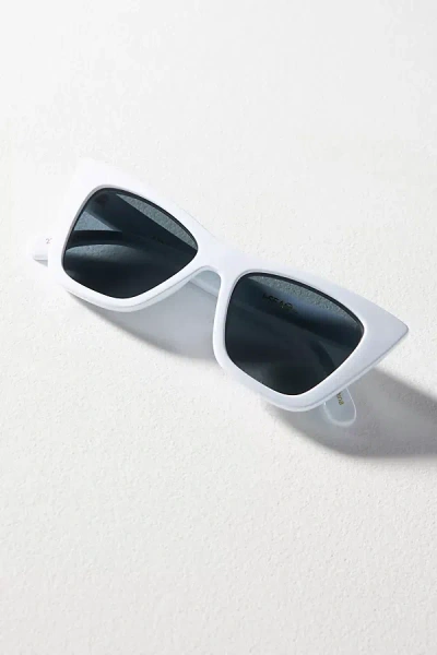 I-sea Ashbury Sky Cat-eye Sunglasses In White
