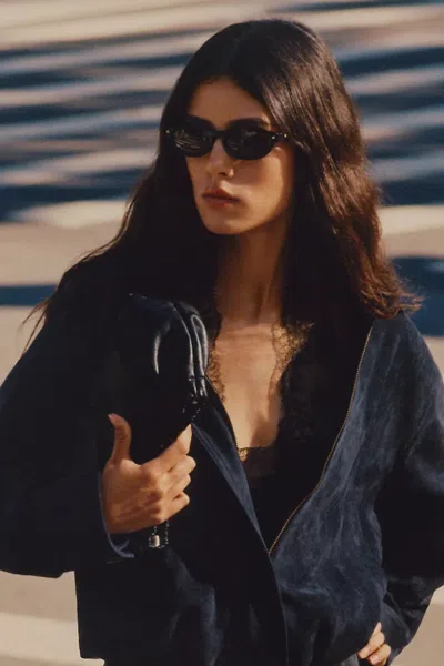 I-sea Slim Oval Sporty Sunglasses In Black