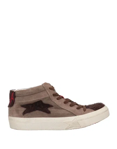 Ishikawa Sneakers In Beige