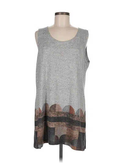 Pre-owned Isle By Melis Kozan Sleeveless T-shirt In Gray