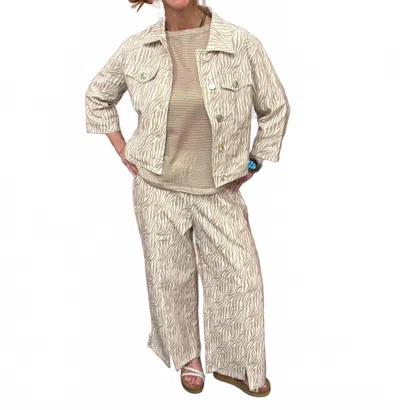 Isle Women's Savanna Breeze Jacket In Zebra In Multi