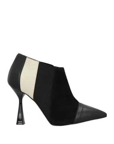 Islo Isabella Lorusso Woman Ankle Boots Black Size 7 Leather