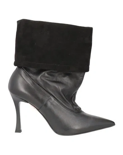 Islo Isabella Lorusso Woman Ankle Boots Black Size 8 Soft Leather