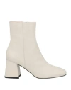 Islo Isabella Lorusso Woman Ankle Boots Ivory Size 8 Leather In White