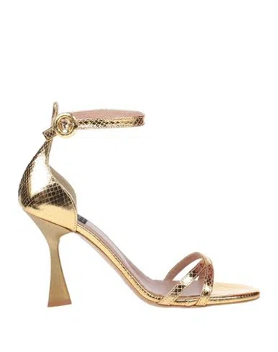 Islo Isabella Lorusso Woman Sandals Gold Size 7 Textile Fibers