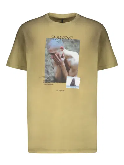 Iso.poetism Photograph-print T-shirt In Green