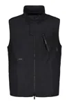 Iso.poetism Sleeveless Jacket In Black