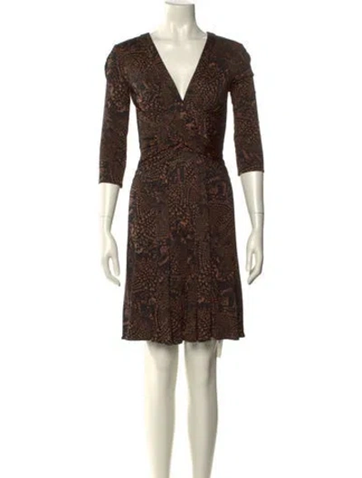 Pre-owned Issa Silk Knee-length Dress In Black