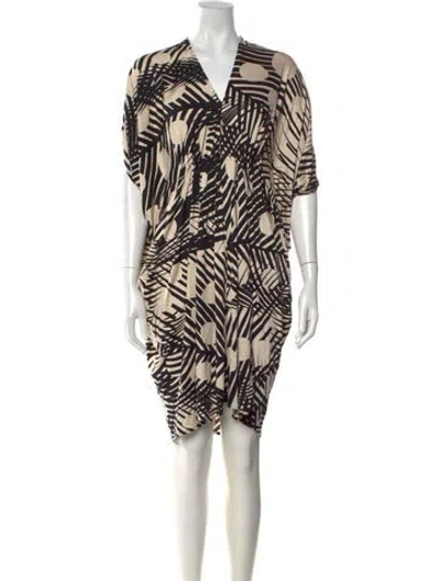 Pre-owned Issa Silk Knee-length Dress In Black/neutrals